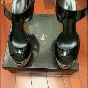 Giuseppe Zanotti wedges